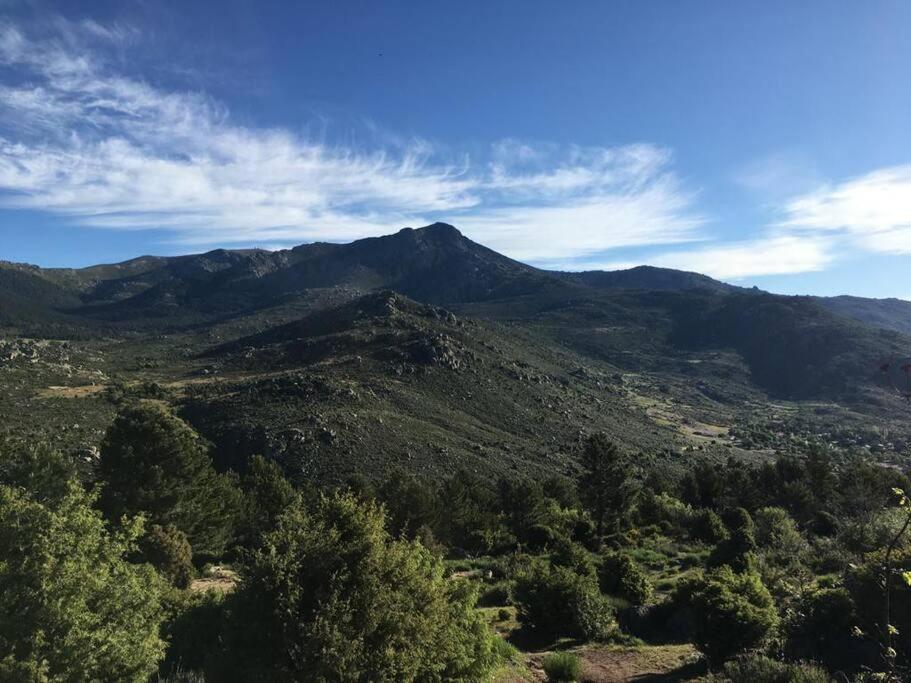 Nima Navacerrada Villa Eksteriør bilde